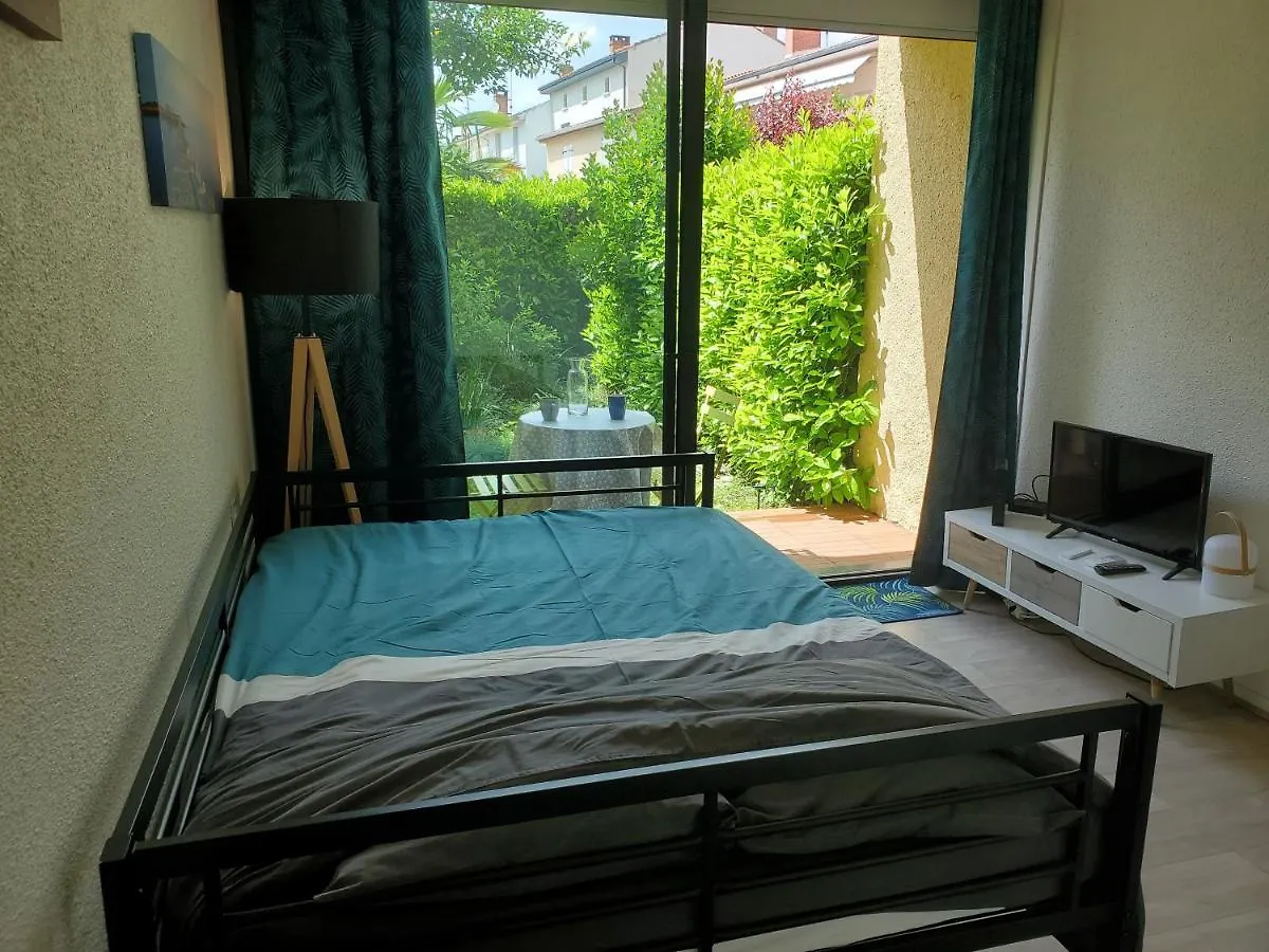 Apartment Appartement Avec Jardin Privatif Albi